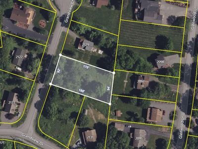 8 Grandview Ct, Lake Ariel, PA, 18436