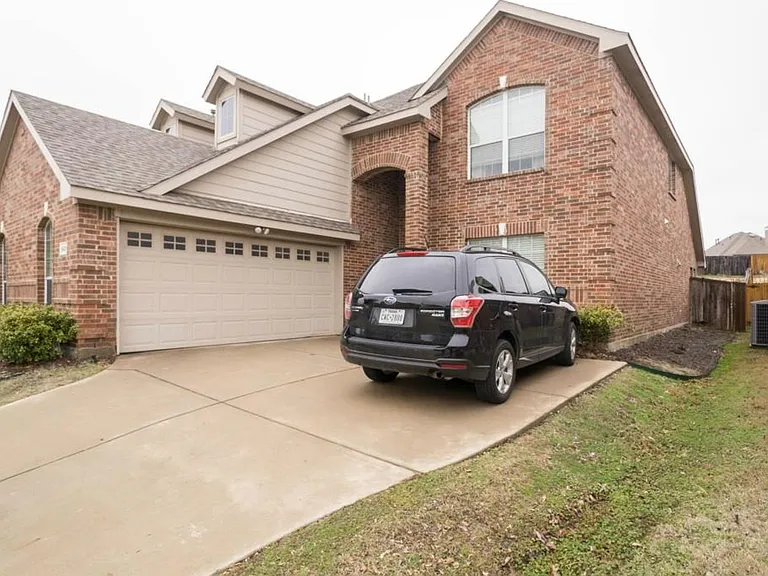 8408 Loma Alta Trl — Photo 2