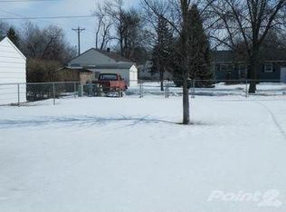 805 S Lawson St, Aberdeen, SD 57401