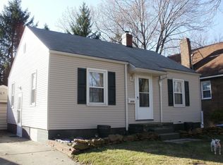 1833 Hillside Ter, Akron, OH