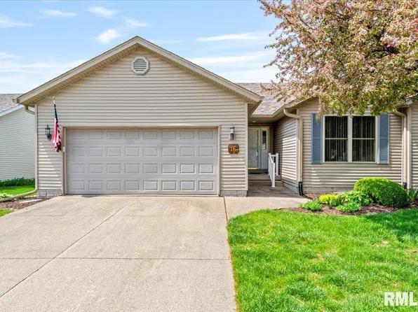 5200 Villa Dr, Davenport, IA 52806