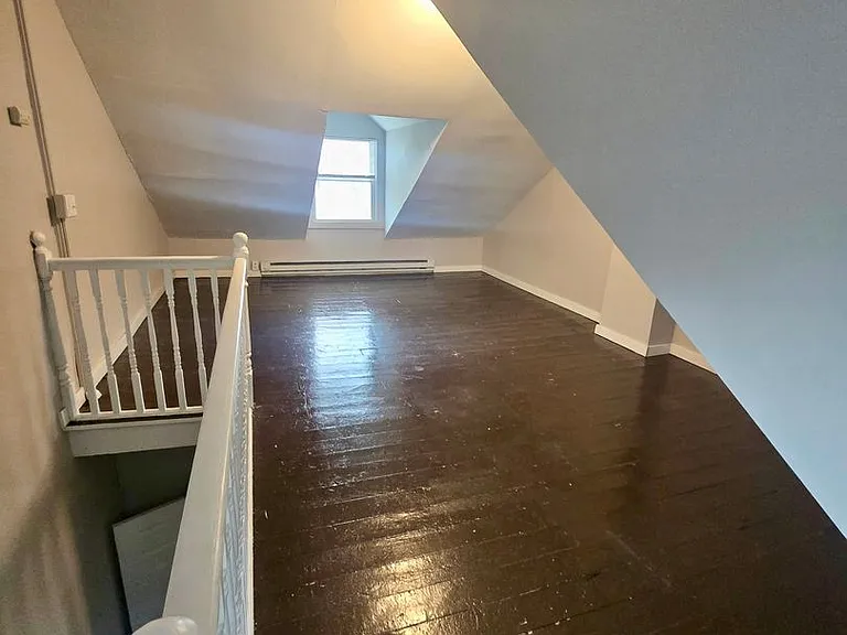 107 Mulberry St — Photo 19