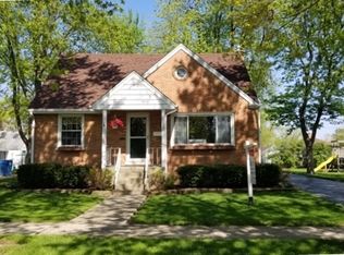 1437 Elizabeth St, Crete, IL 60417