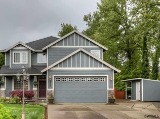 217 SW Ward Dr, Dallas, OR 97338