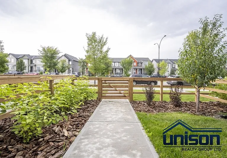 449 Belmont Ave SW — Photo 31