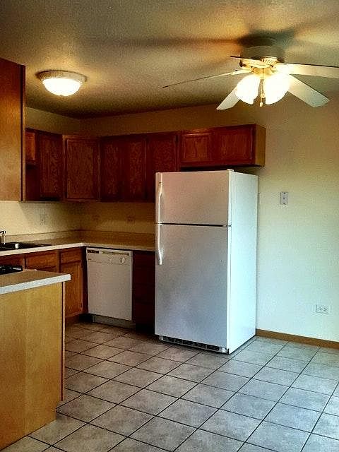 2nd image of 1225 Winans Ave