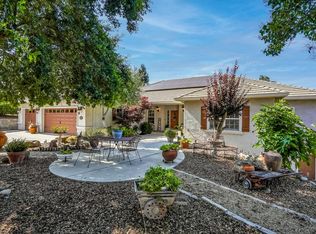 2037 Greenbriar Rd, Valley Springs, CA 95252