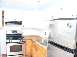 455 Ripka St, Philadelphia, PA 19128