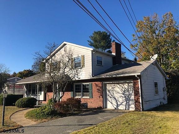 3rd image of 2452 Dahliadel Dr