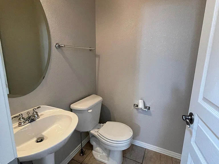 2944 Cornerstone Ln — Photo 12