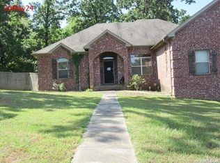 8709 Wingate Dr, Benton, AR 72019