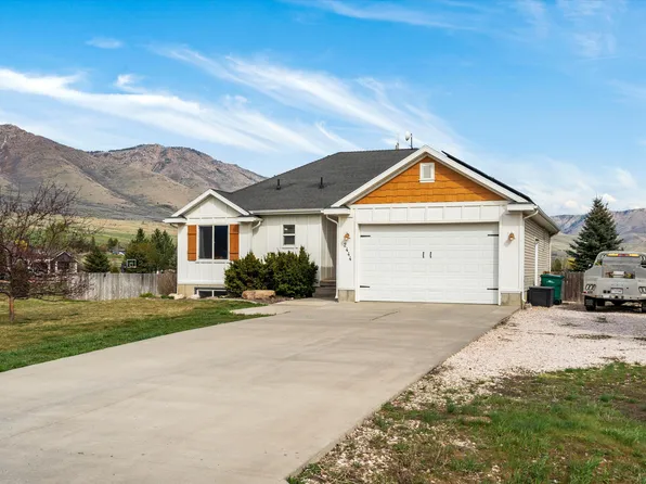 2444 N Sierra Dr, Eden, UT 84310