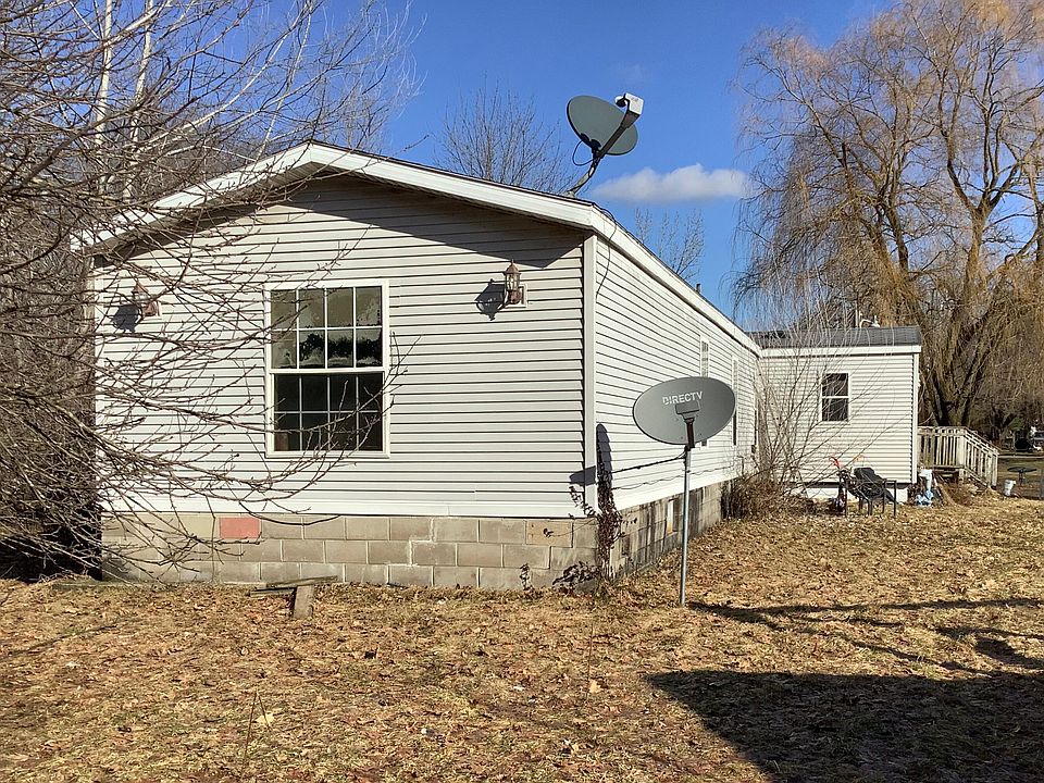 15201 Almy Rd, Howard City, MI 49329 Zillow