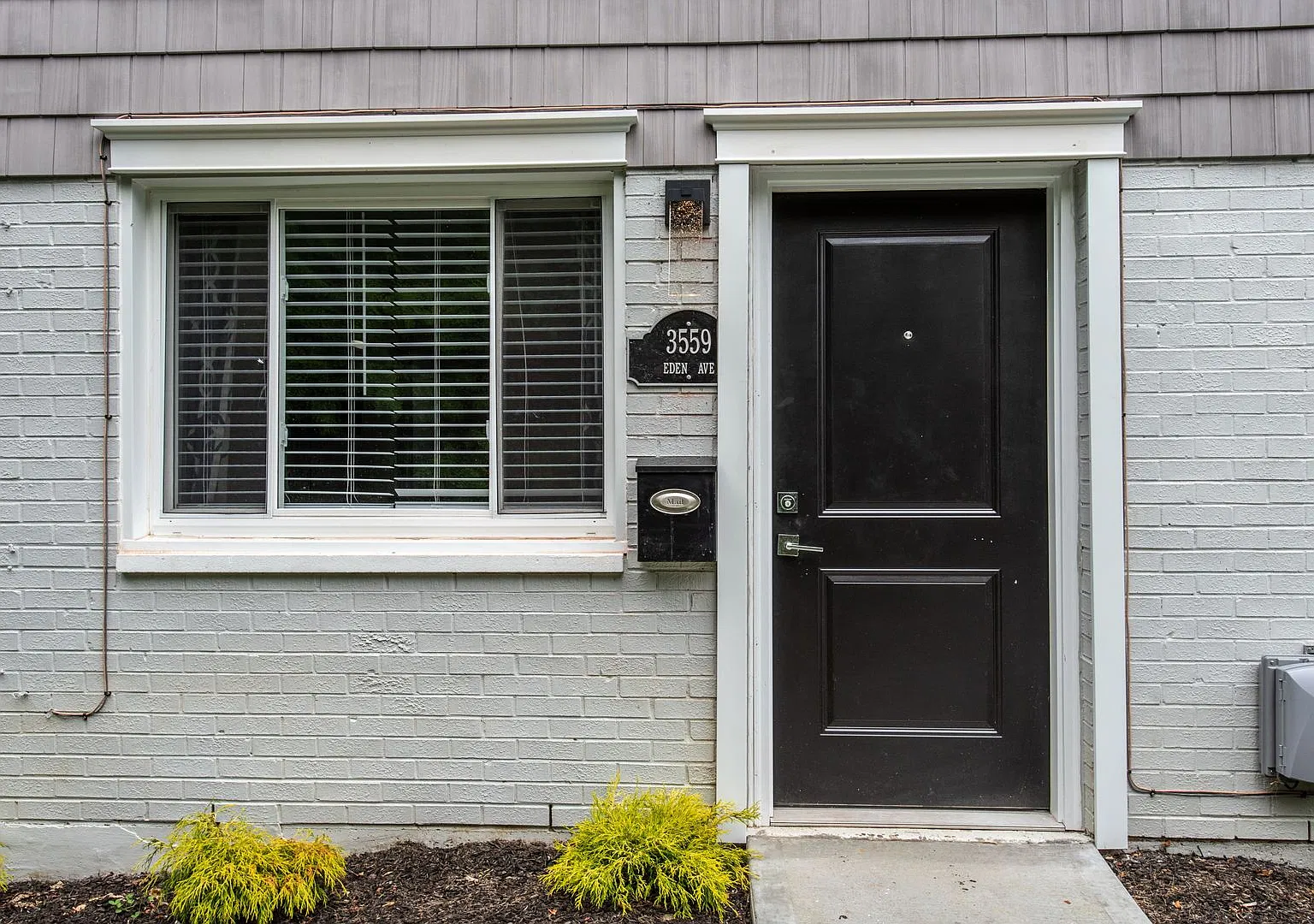 $500. OFF 2nd Months Rent, terms apply — Photo 2