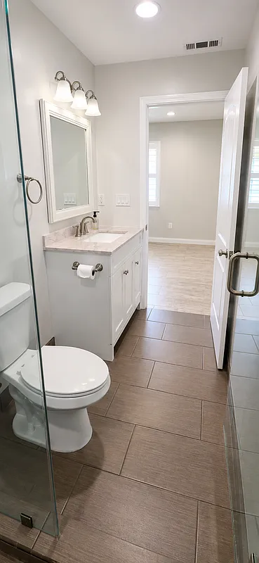2 bed, 1.0 bath, 900 sqft, $2,800 — Photo 3