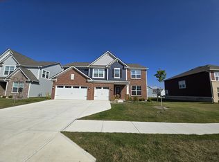 5128 Summerton St, McCordsville, IN 46055