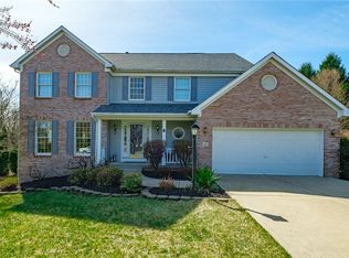 6 Windsor Way, Coraopolis, PA 15108