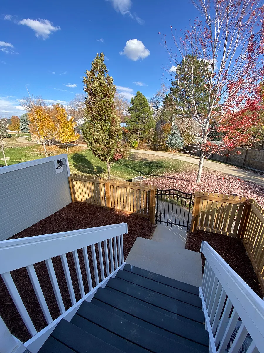 Building Photo - 438 Owl Dr