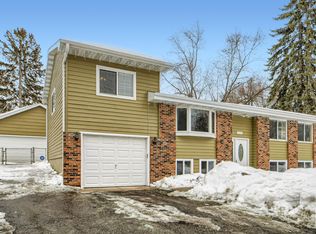 2226 Alrick Pl, White Bear Lake, MN 55110