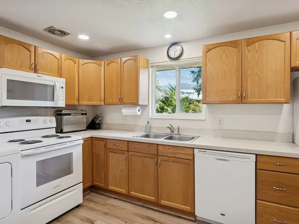 Serene Spaces - 217, 217 W 650 S, Bountiful, UT 84010