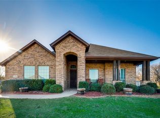 12300 Wagon Bow Dr, Burleson, TX 76028