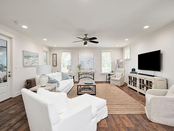 5th image of 41 Carson Ct