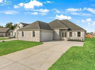 2216 Raptor Cir, Marrero, LA 70072