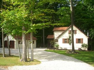 9249 Gilbert Rd, Ravenna, OH 44266