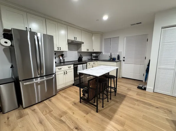 1677 Merrill Dr #3, San Jose, CA 95124