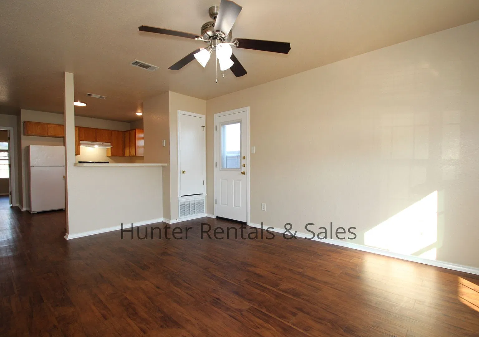 Three-Bedroom Dream! — Photo 3