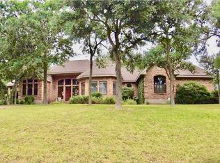 300 Quarry Spring Dr, San Marcos, TX 78666