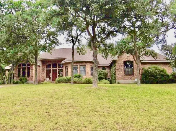 300 Quarry Spring Dr, San Marcos, TX 78666