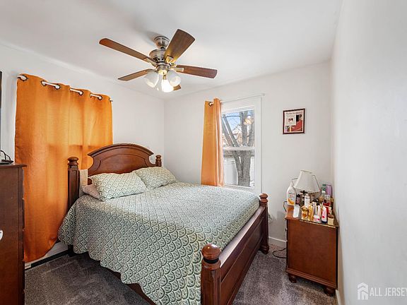 4th image of 78 Spring St