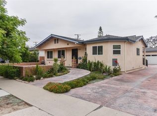 5818 E Parkcrest St, Long Beach, CA 90808
