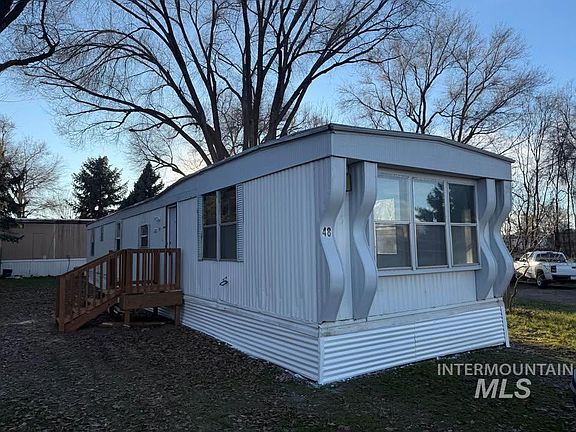 3rd image of 15881 Purple Sage Rd Trailer 48