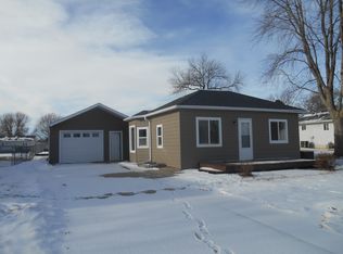 806 E Main St, Elk Point, SD 57025