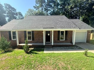 6720 Saint Julian Way, Fayetteville, NC 28314