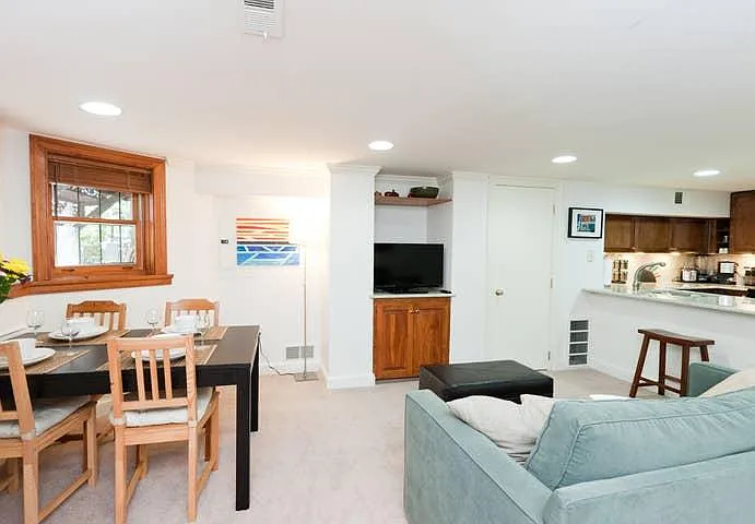 125 Kentucky Ave SE #BASEMENT — Photo 4