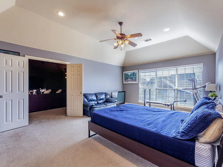 920 Fannin Dr — Photo 37