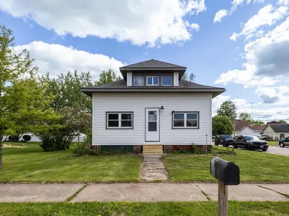 115 1st Ave NE, Plainview, MN 55964