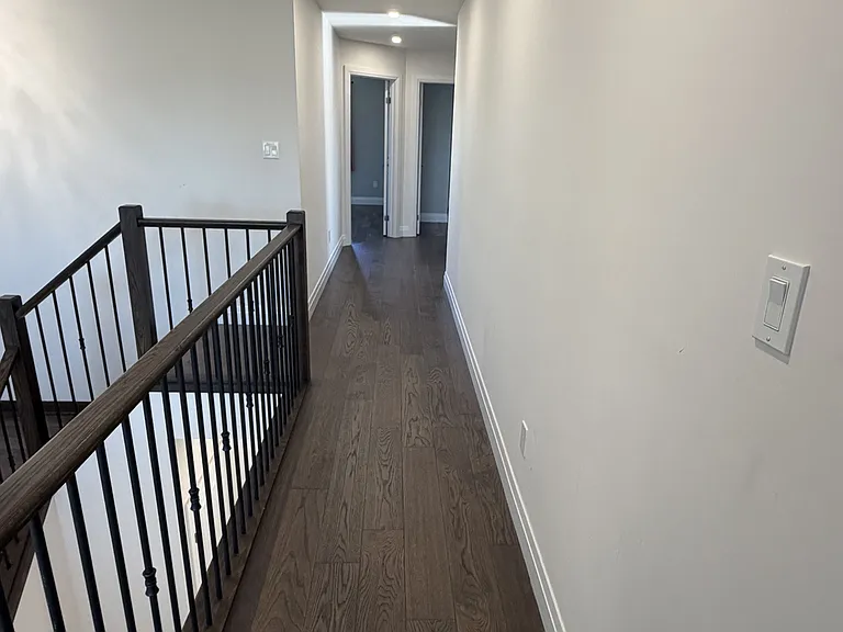 2910 Biddulph St #UPPER — Photo 15