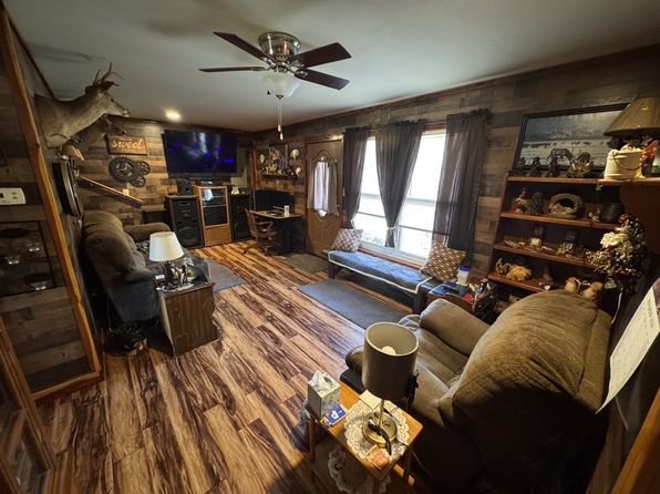 67 Maple Rd, Huntland, TN 37345