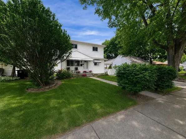 11920 Cavell St, Livonia, MI 48150