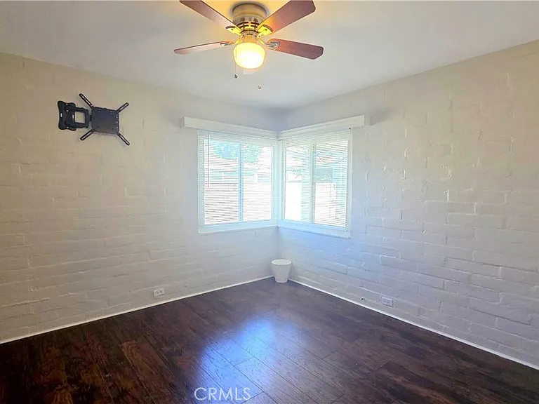 445 1/2 E Puente St — Photo 10
