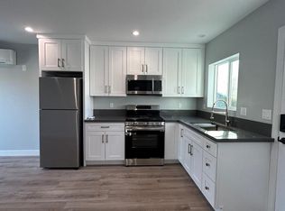 8372 Wystone Ave, Northridge, CA 91324