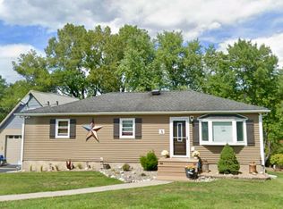1305 Maple Hill Road, Schodack, NY 12033