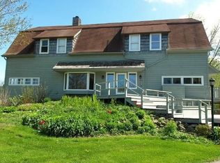 4060 Blue Goose Rd, West Bend, WI 53090