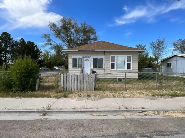 1508 Teton Ave, American Falls, ID 83211