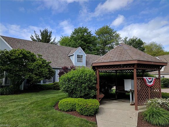 2nd image of 2785 Tinkers Ln