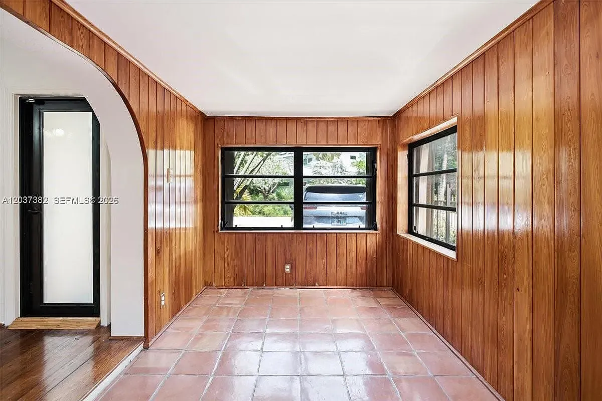 4 bed, 1585 sqft, $7,200 — Photo 4